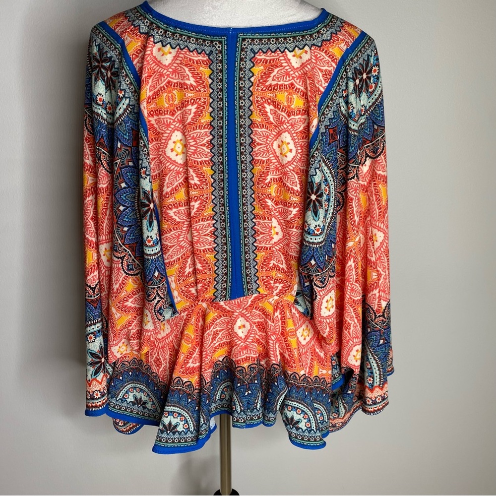 Flying Tomato boho peasant top size small